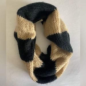 Knit Scarf